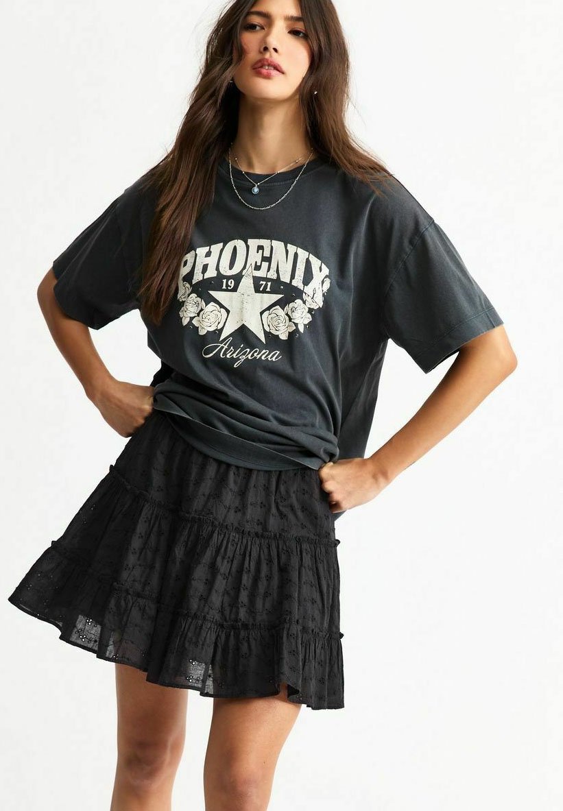 New Look BRODERIE ANGLAISE TIERED MINI