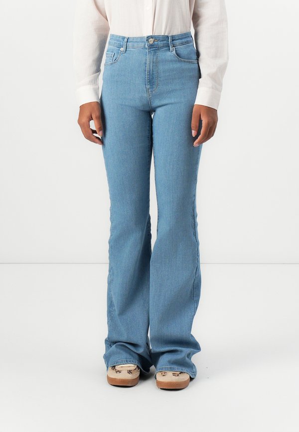 ONLY ONLHELLA LIFE HIGH WAIST RETRO - Flared Jeans - light blue denim