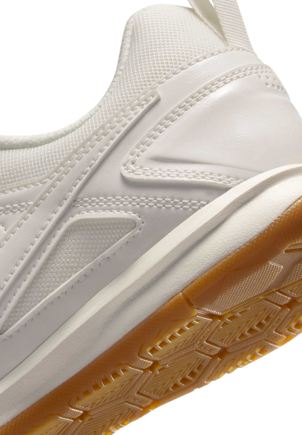 Nike Sportswear GATO