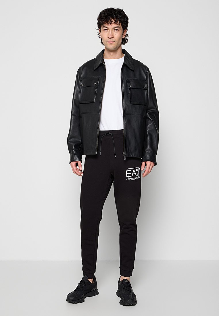 EA7 Emporio Armani Jogginghose Media 2