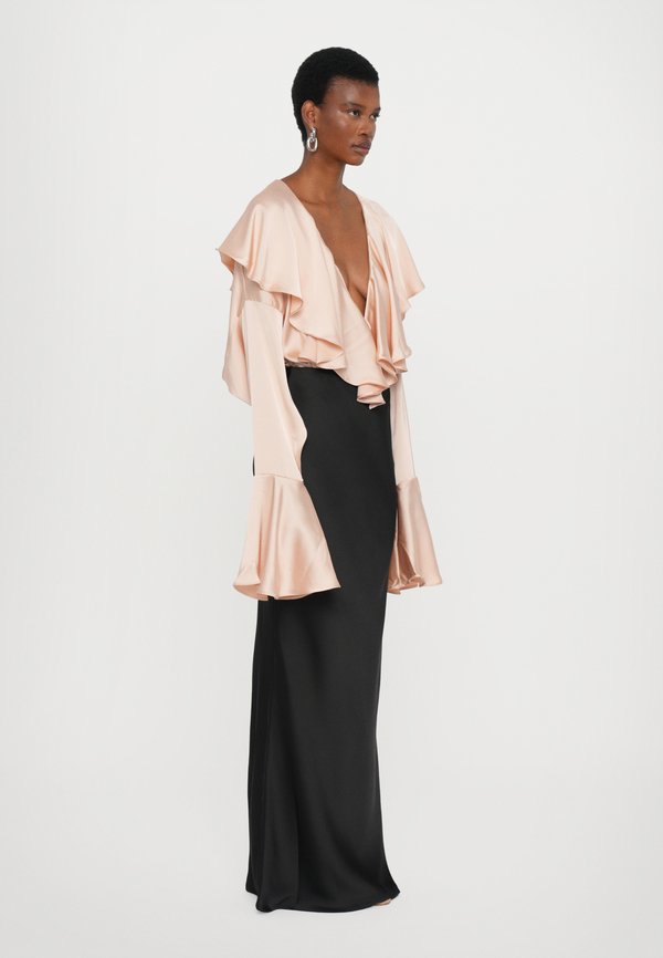 Norma Kamali LONG SLEEVE DEEP V RUFFLE BODYSUIT