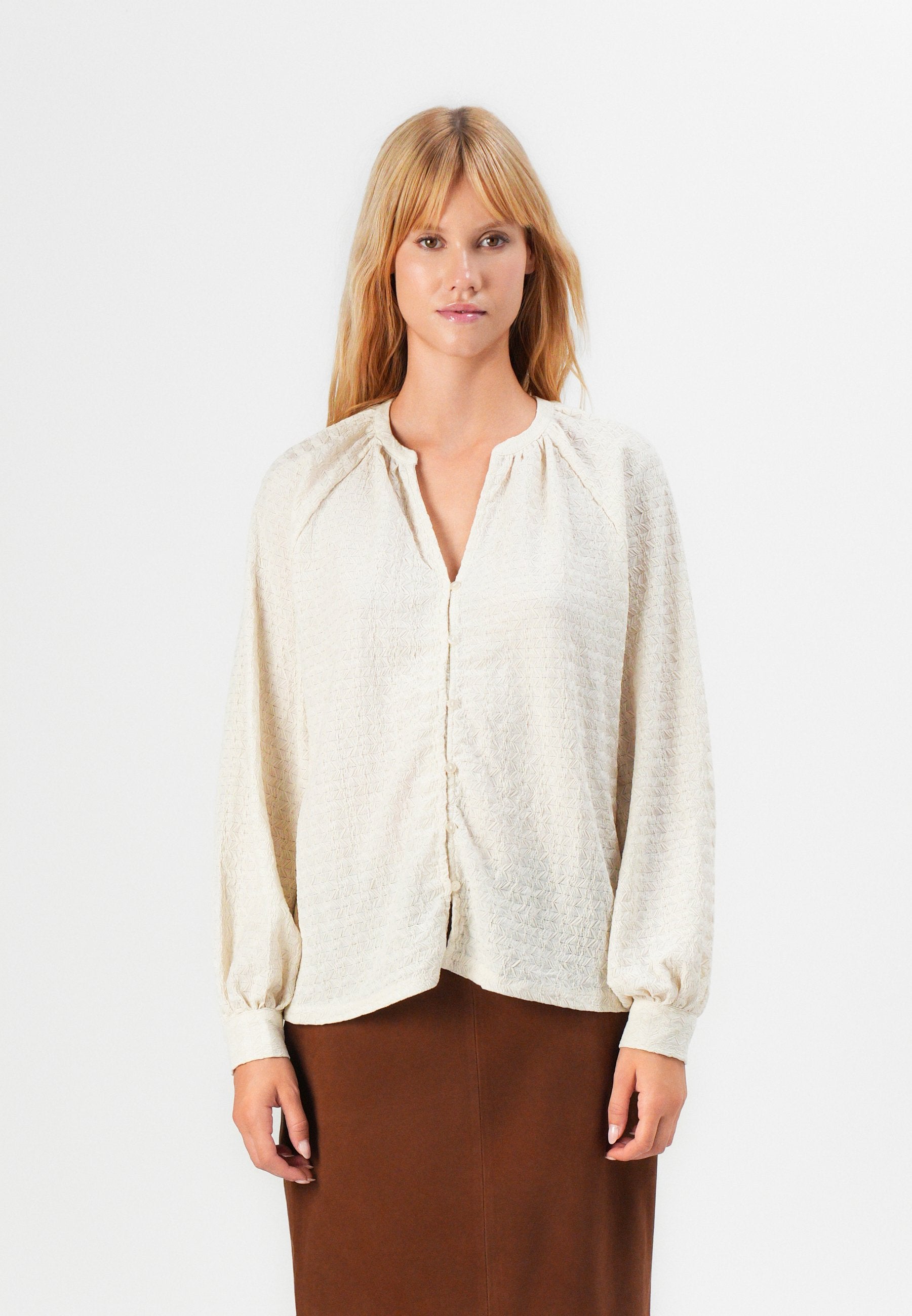 VILA VIBABERA V NECK SHIRT