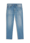 Hellblaue Jeans aus Denim mit klassischem Fünf-Taschen-Design, Knopf- und Reißverschluss sowie dezenten Ausbleichungen an Oberschenkeln und Knien.