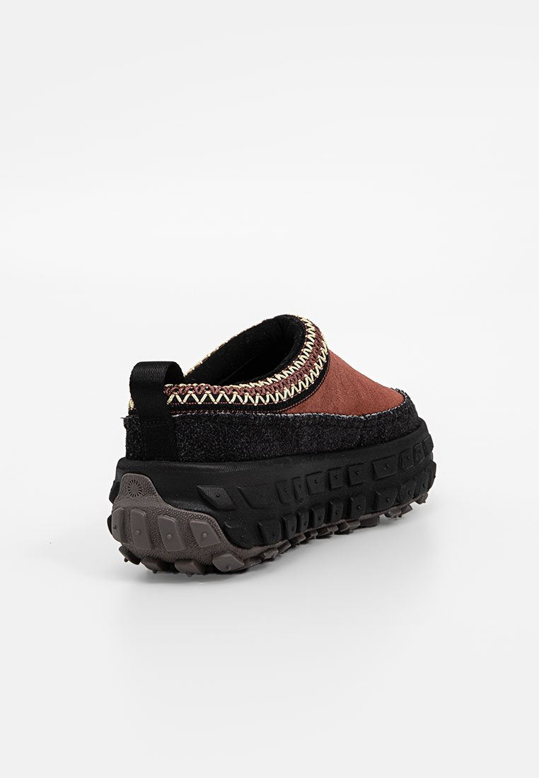 UGG VENTURE DAZE