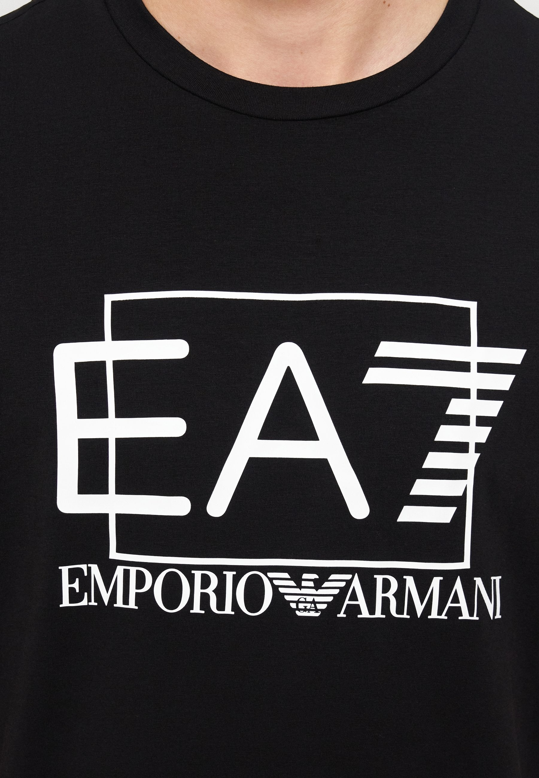 EA7 Emporio Armani T-Shirt print Media 6