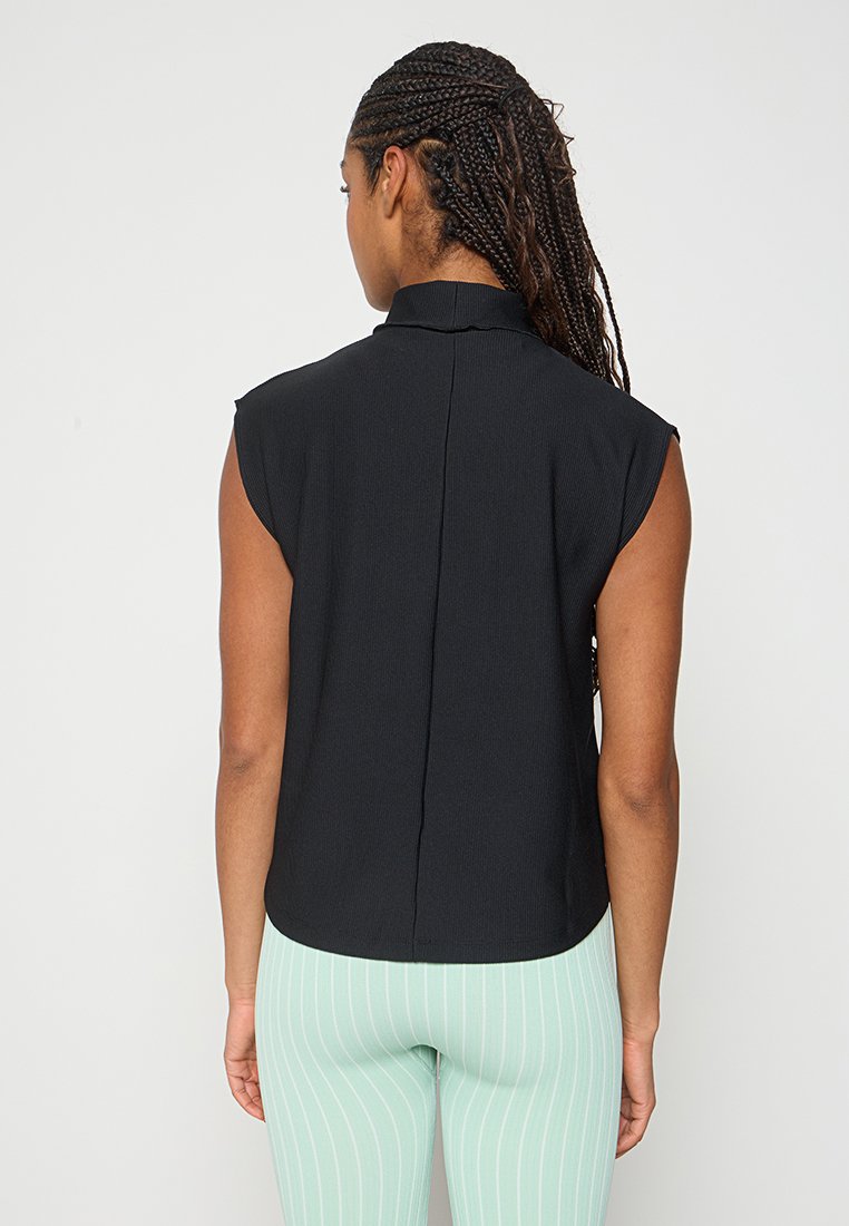 Head LOOSE FIT