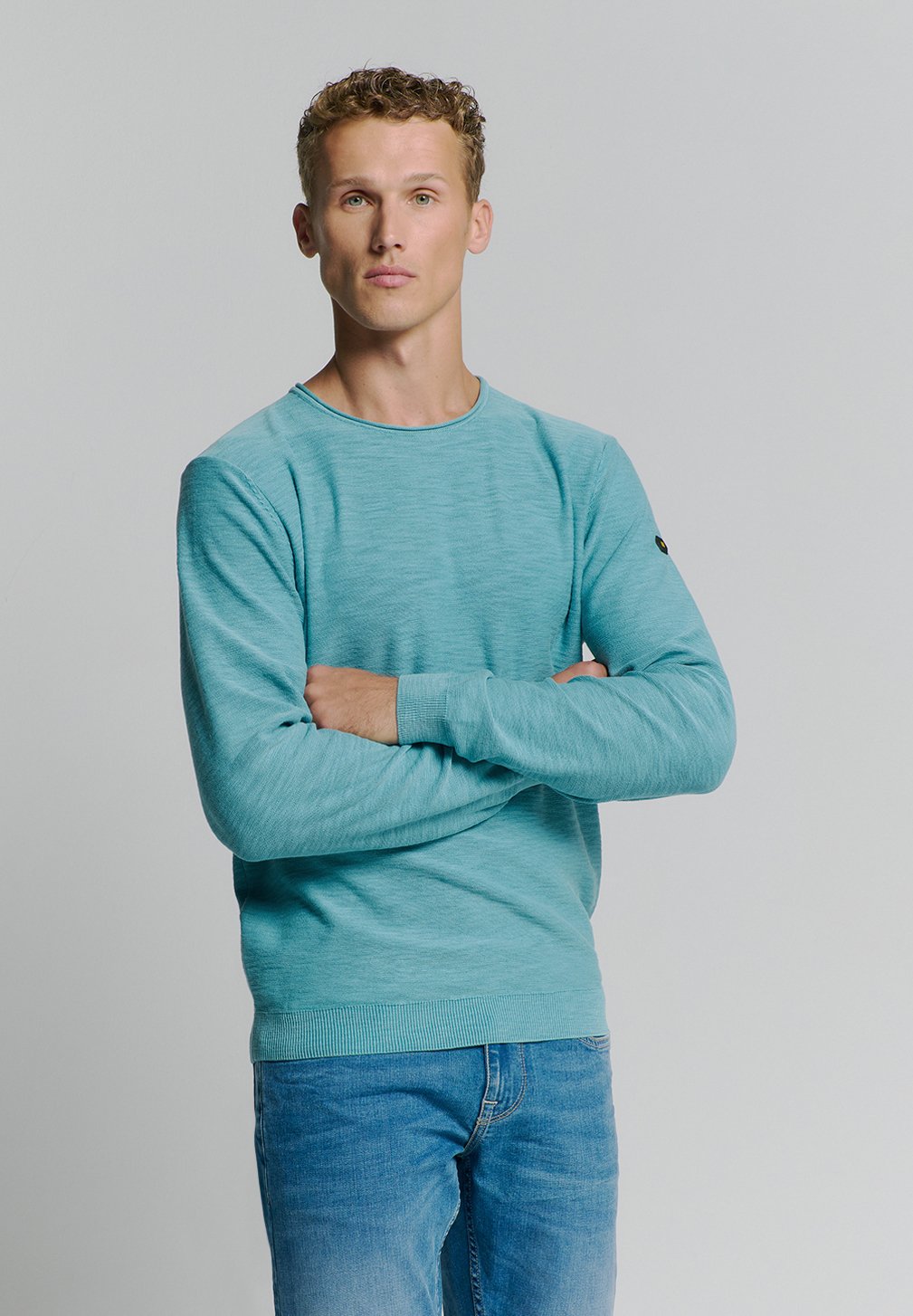 CREWNECK Media 3