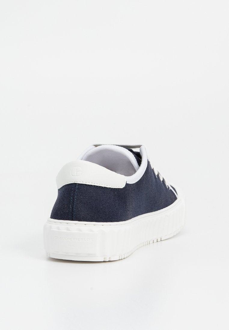 Claudie Pierlot