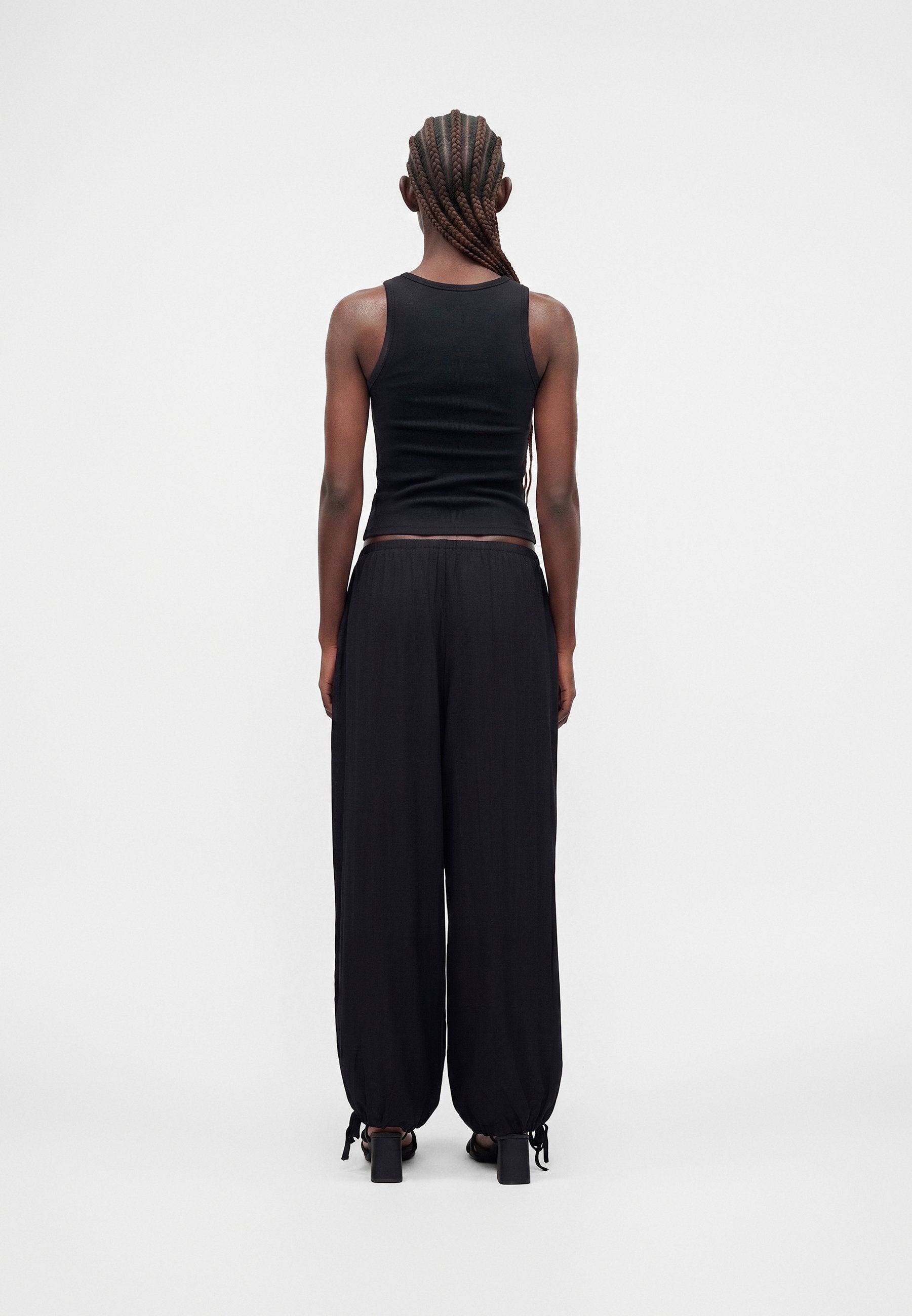 Abercrombie & Fitch CRINKLE BALLOON PULL ON PANT