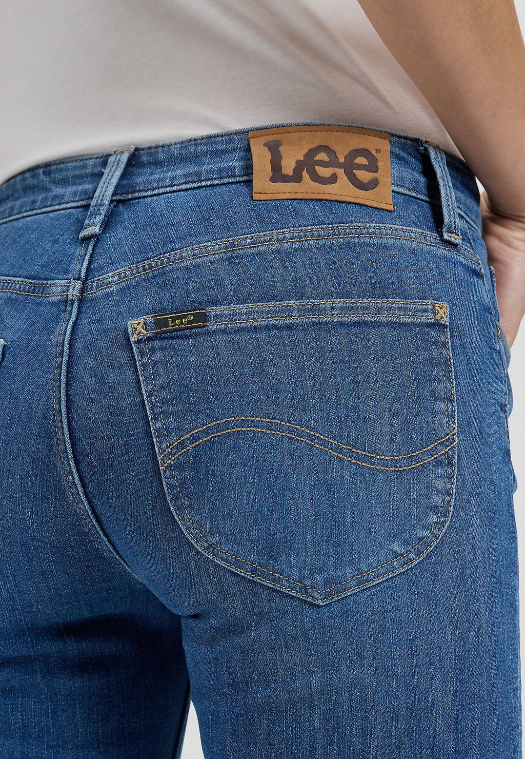 Lee ELLY