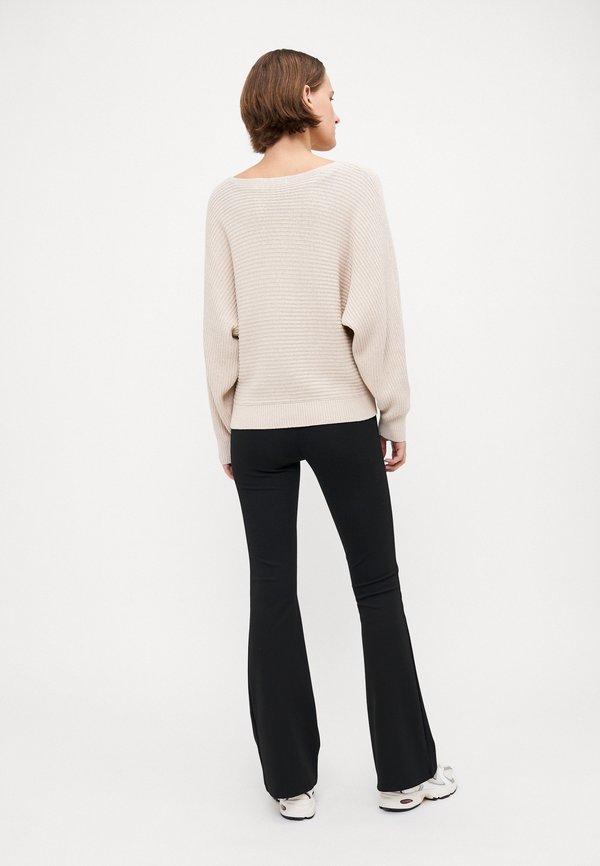 Vero Moda Tall VMLUX BOATNECK BATWING