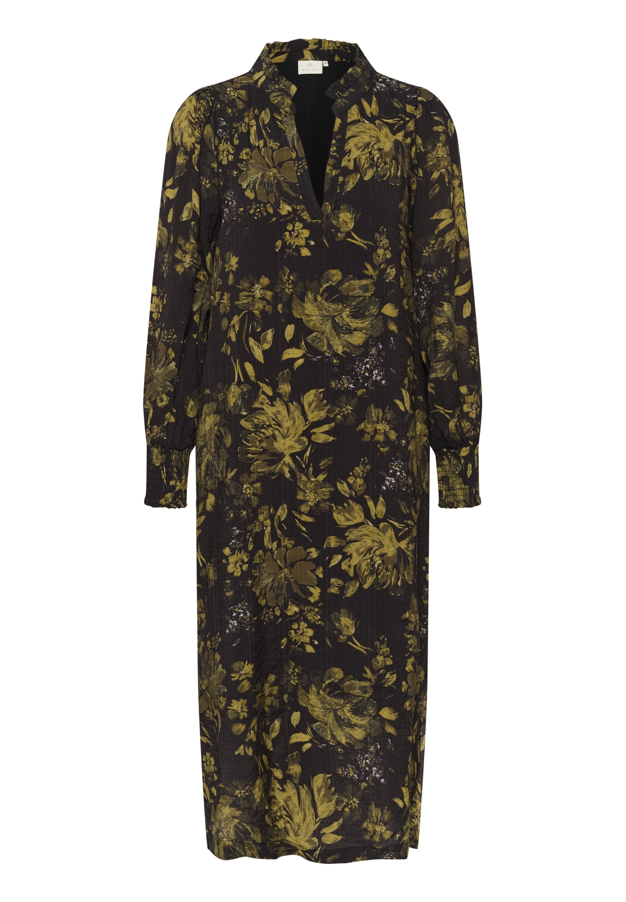 Langes, dunkles Kleid mit floralem Muster in Grün und Gelb. Es hat einen Kragen und lange Ärmel mit gerafften Manschetten. Texturiertes Material.