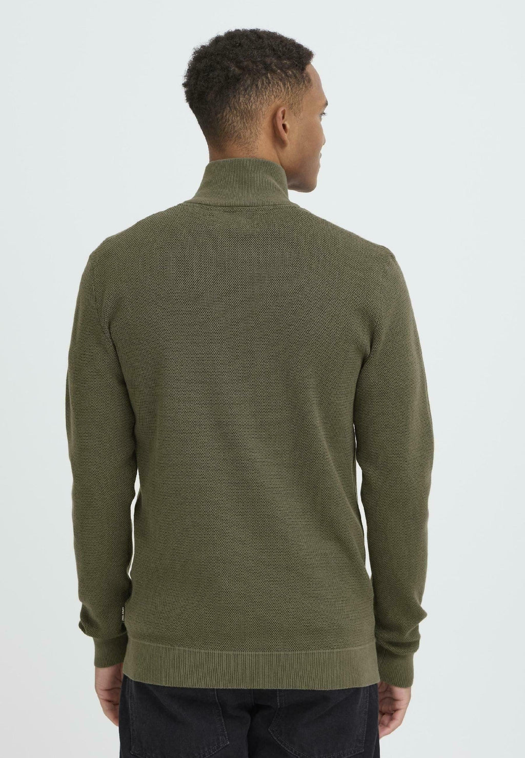BHBAAL FINE KNIT TROYER Media 4
