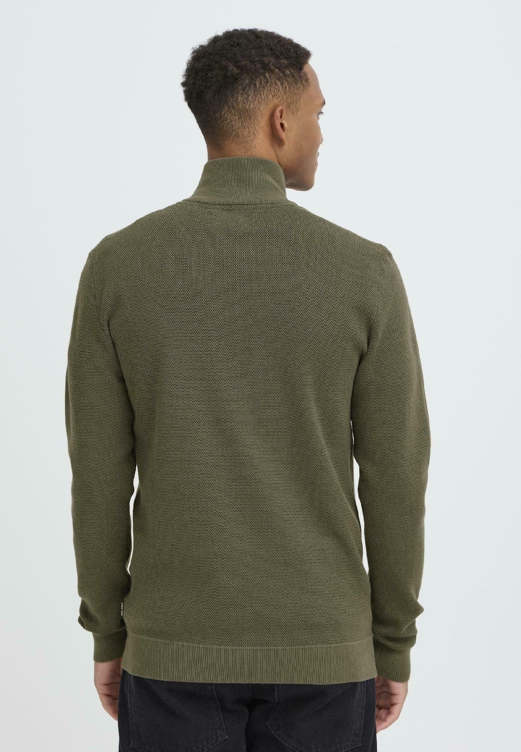 BHBAAL FINE KNIT TROYER Media 4