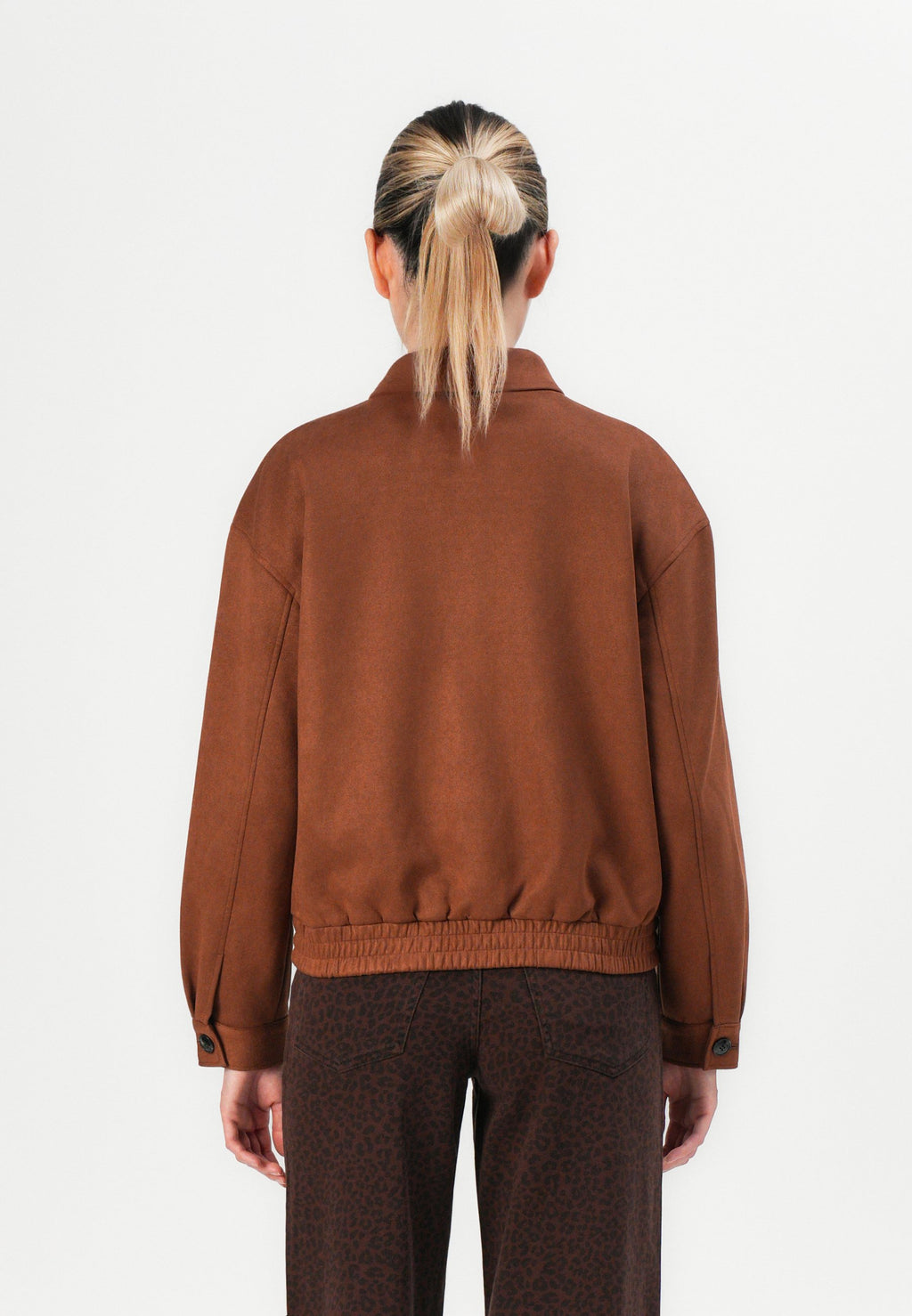 ONLLINE JACKET Media 4