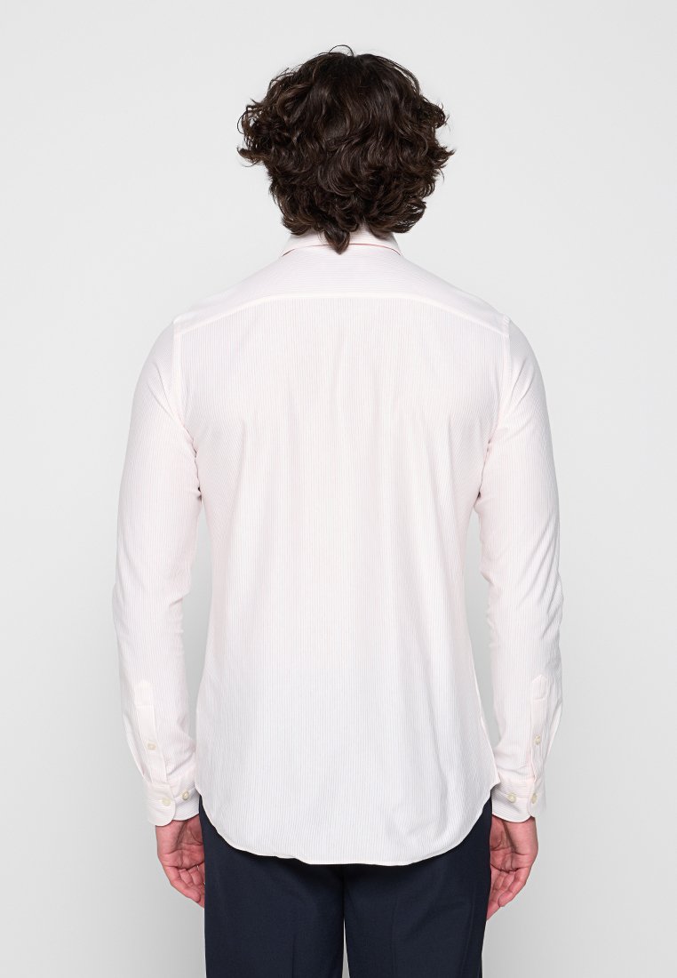 PROFUOMO SLIM FIT