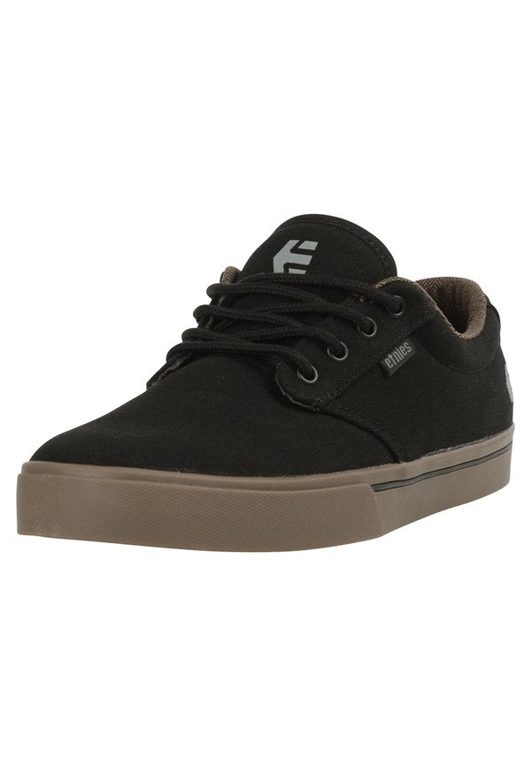 Etnies