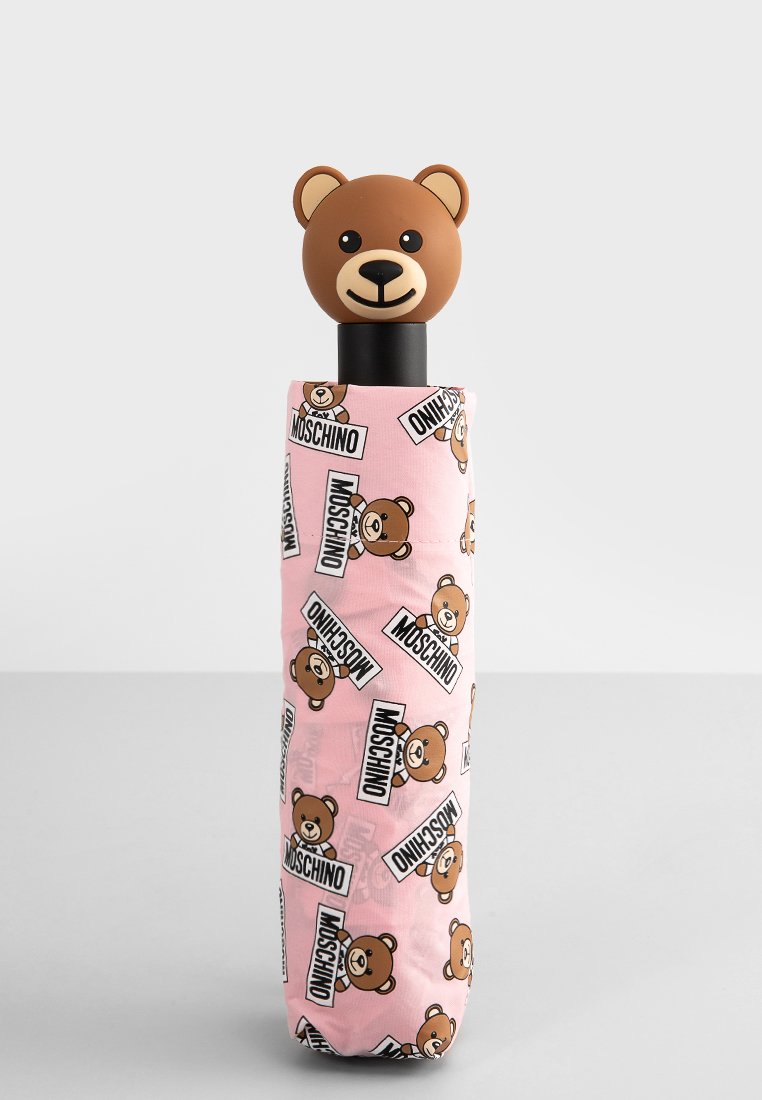 MOSCHINO