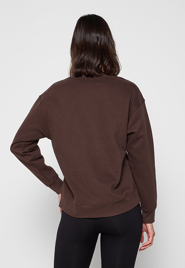 DKNY Sport