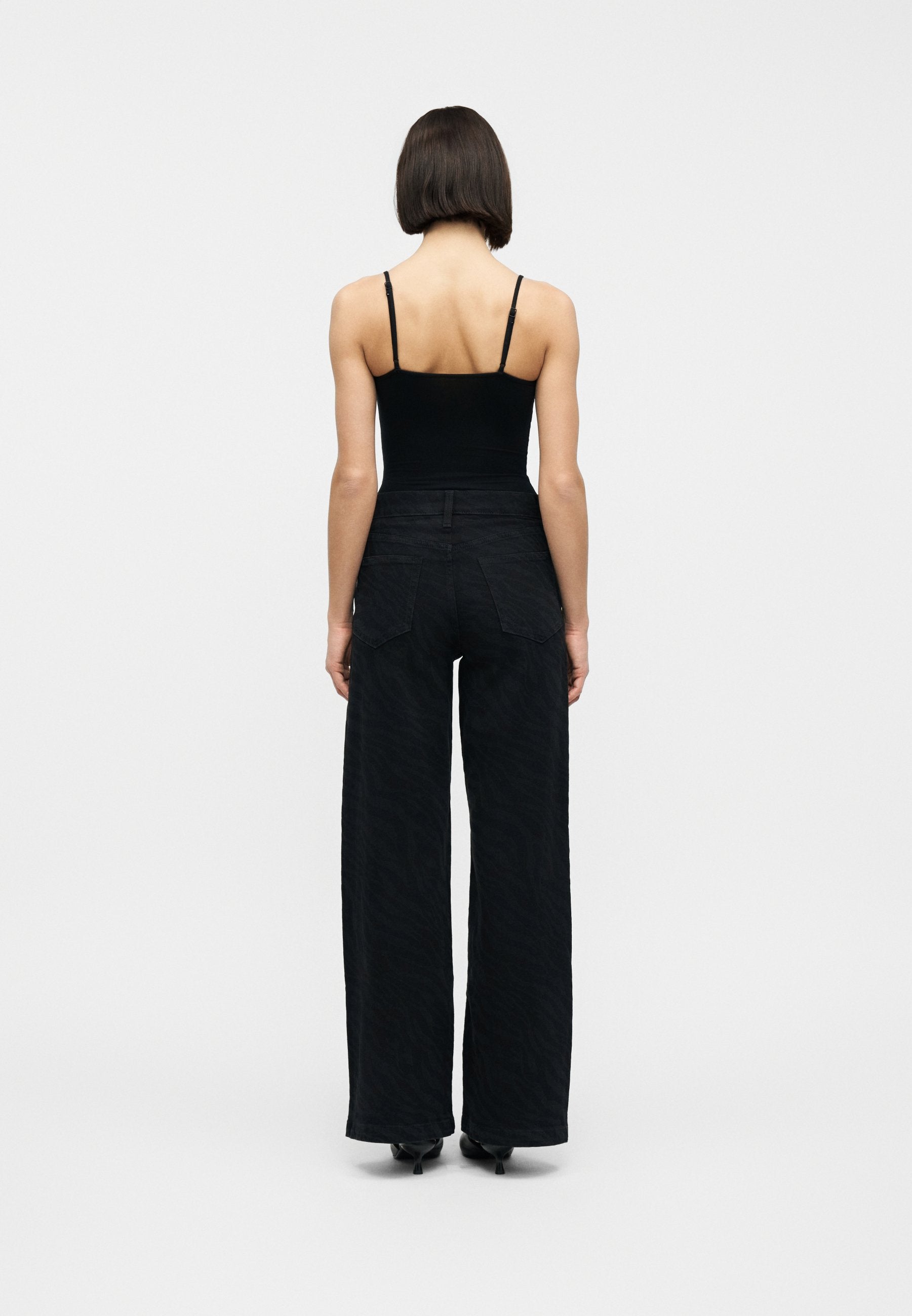GAP STRIDE BLACK ZEBRA