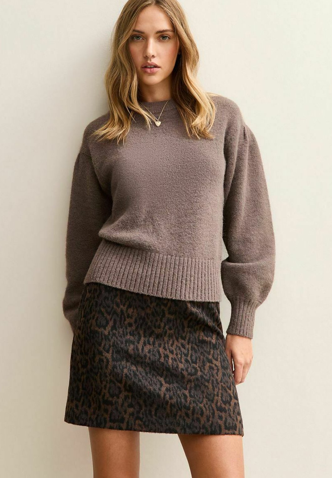 New Look DARK  PUFF SLEEVE CREW NECK