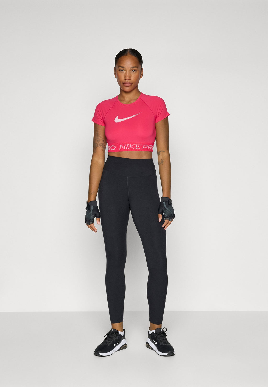 Nike Performance
