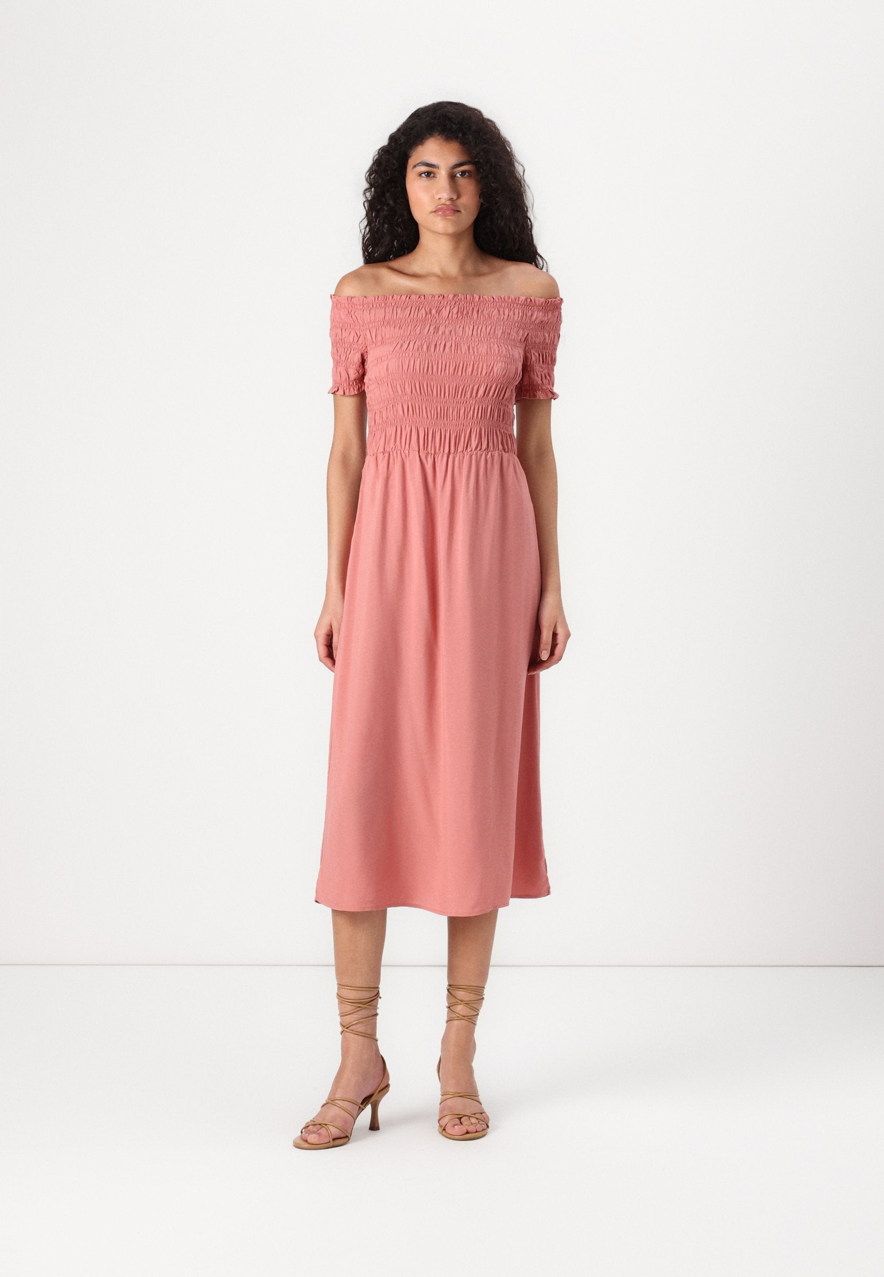 VILA Midi VILISA off-shoulder