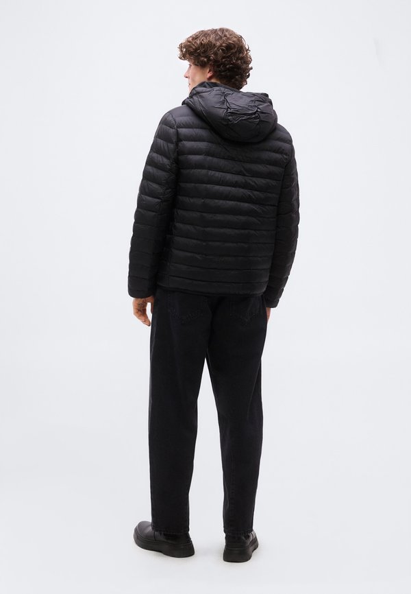 Calvin Klein HOODED CHANNELED PUFFER