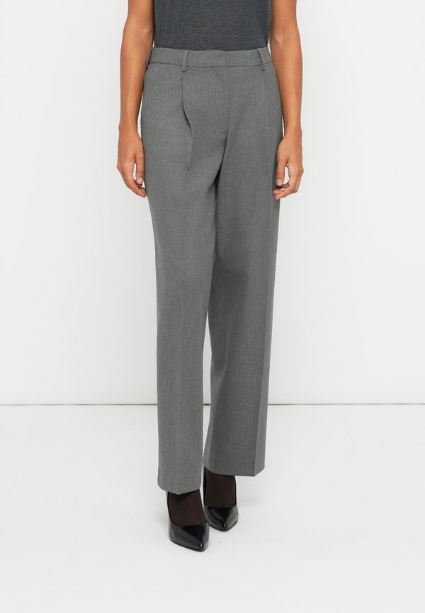 Selected Suit wide fit