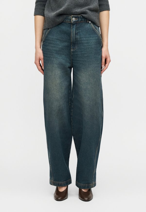 MAX&Co. AEROVIA HOSE