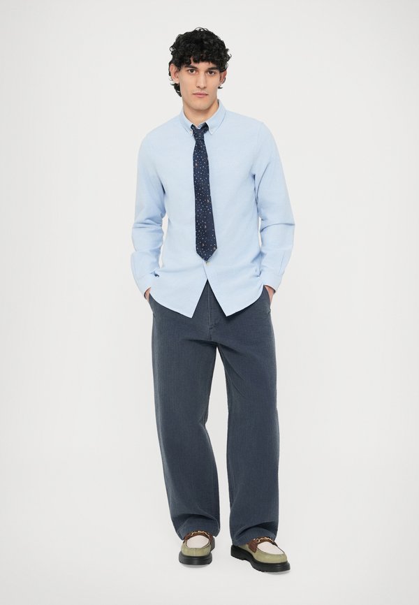 PS Paul Smith TAILORED FIT CHEST