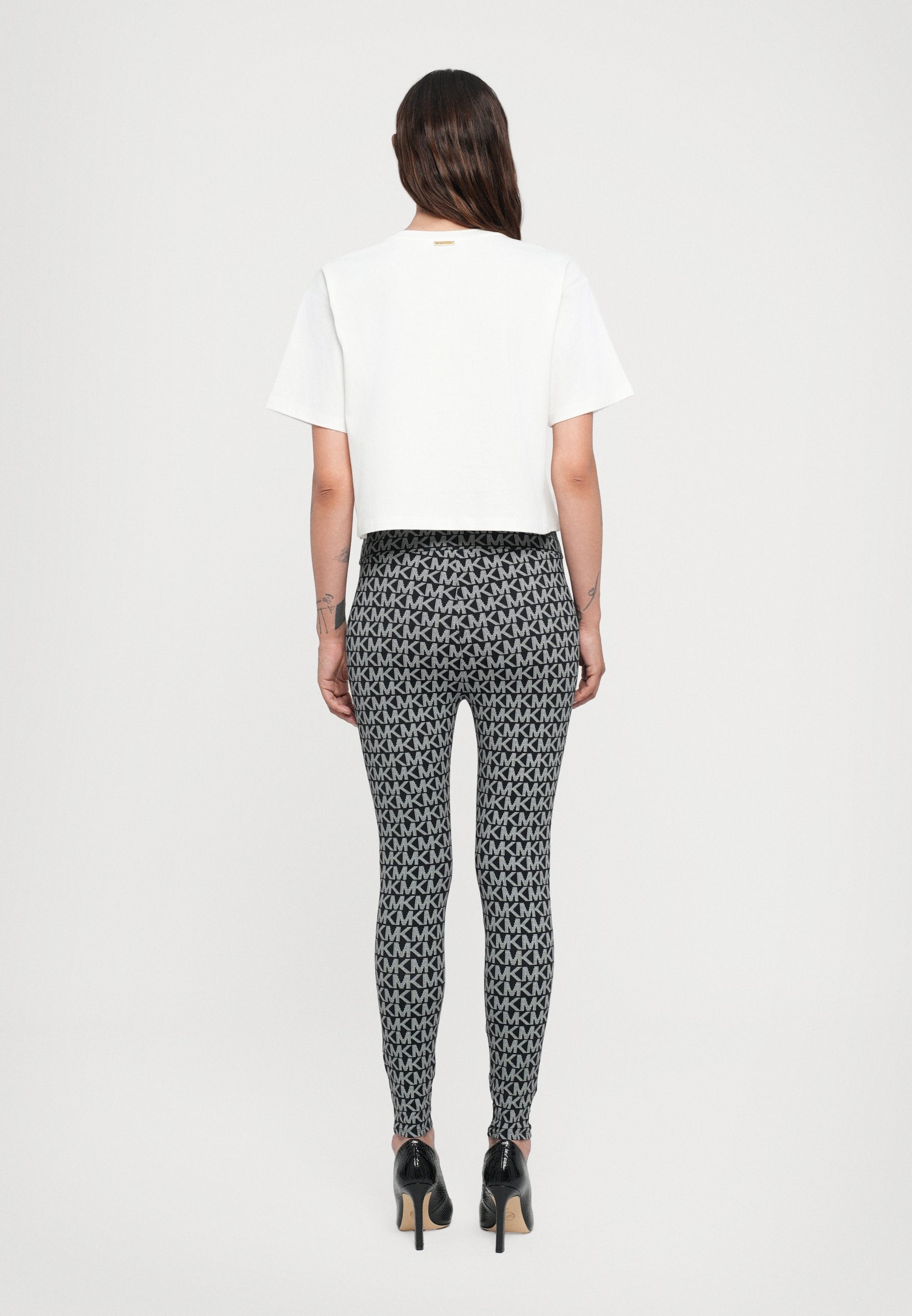 MICHAEL Michael Kors CROP TEE