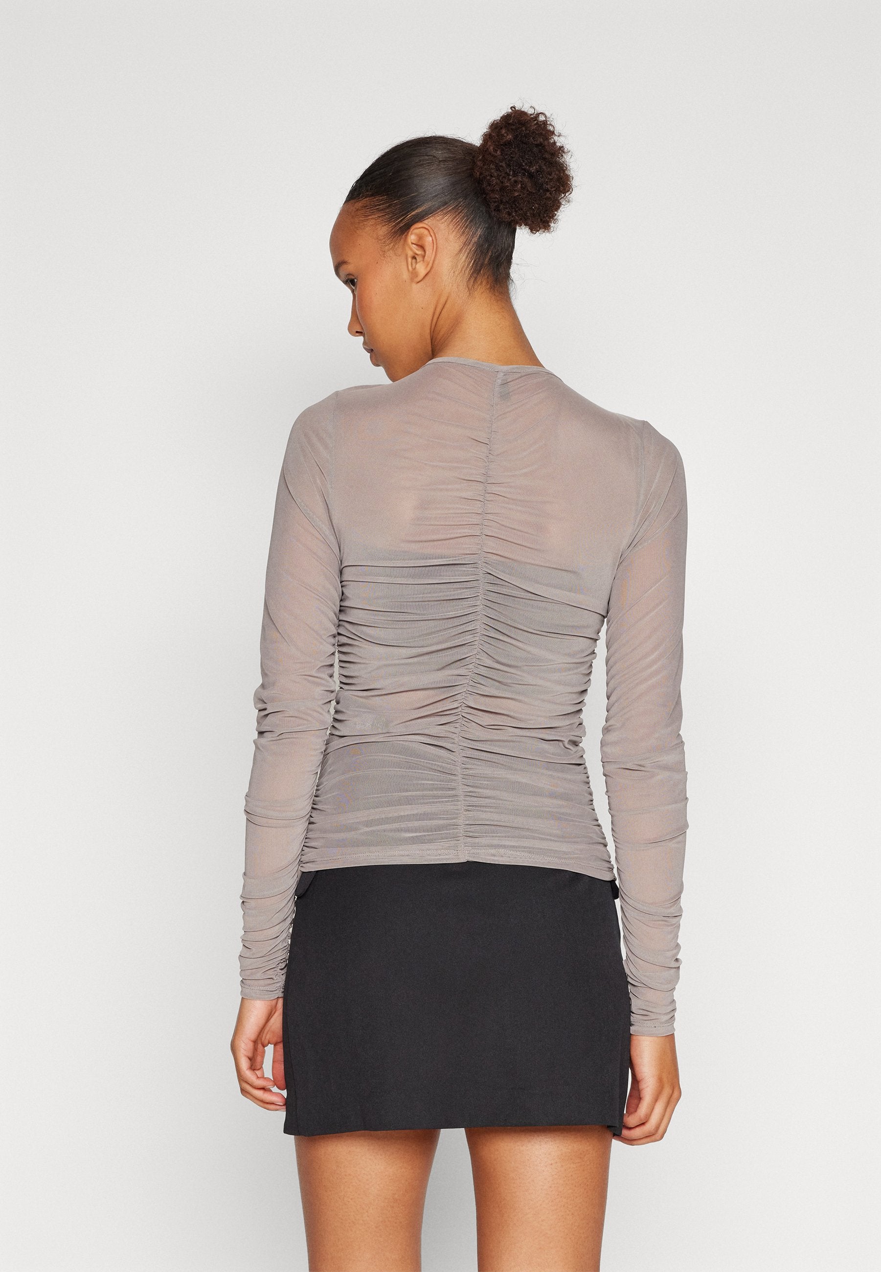 ONLY ONLMILAN RUCHING TOP