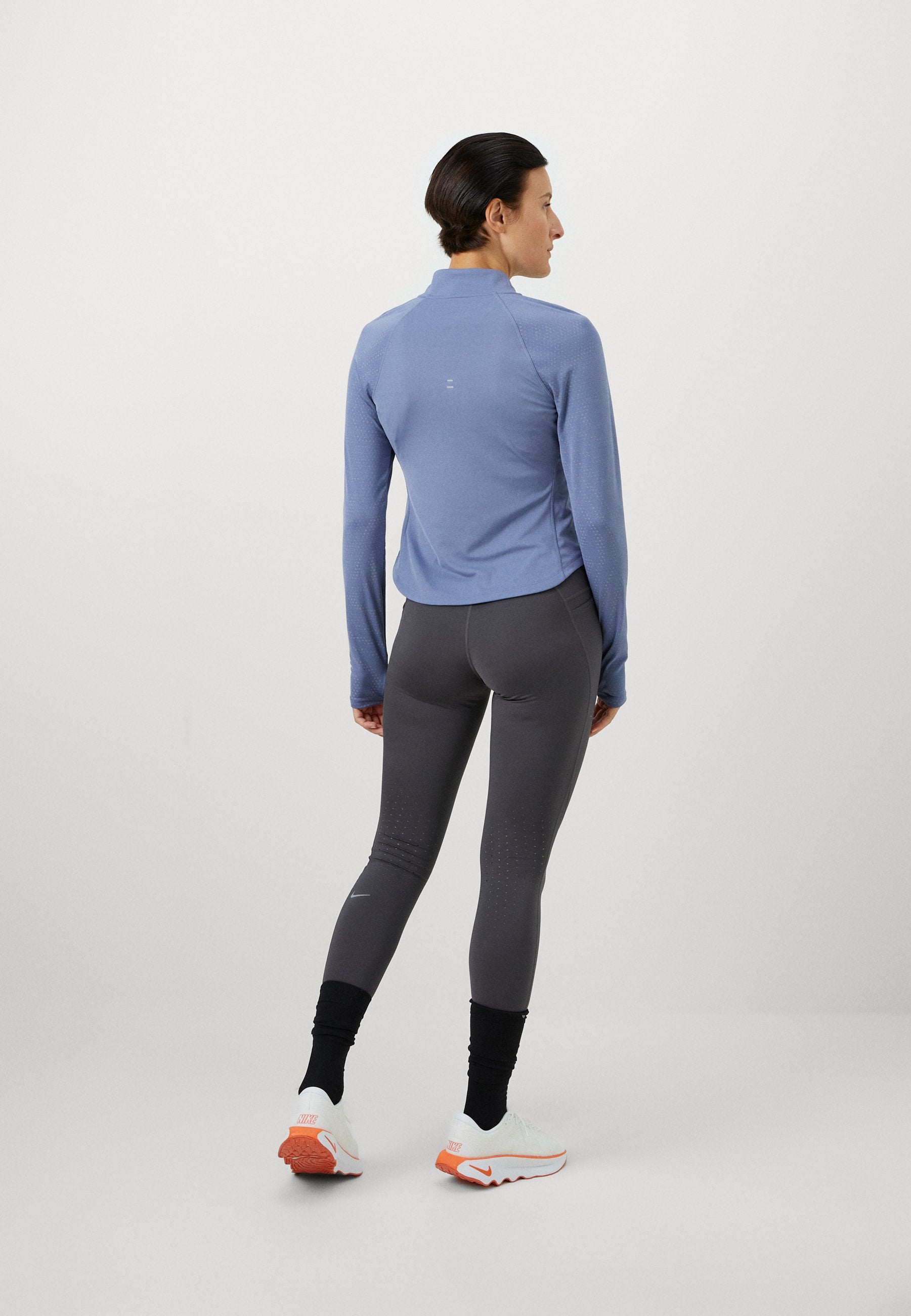 Nike Performance SWIFT