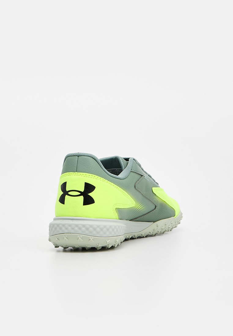 Under Armour SHADOW 3