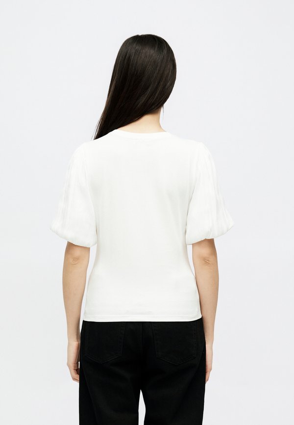 DKNY MIX MEDIA