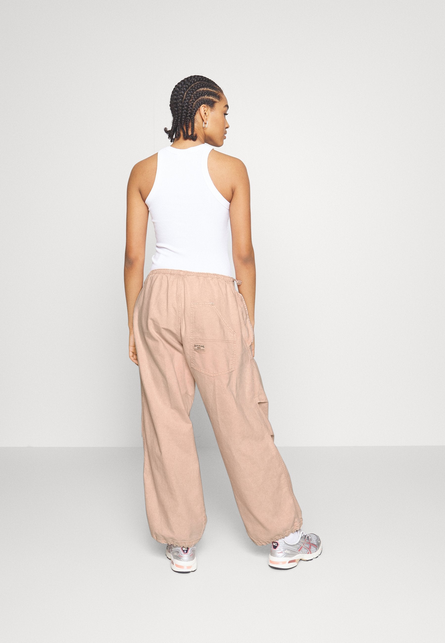 BDG Urban Outfitters  BAGGY CARGO