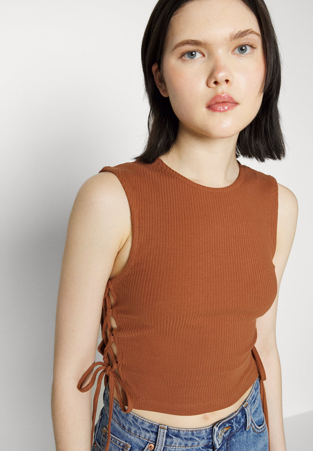 Milk it LACE UP VEST