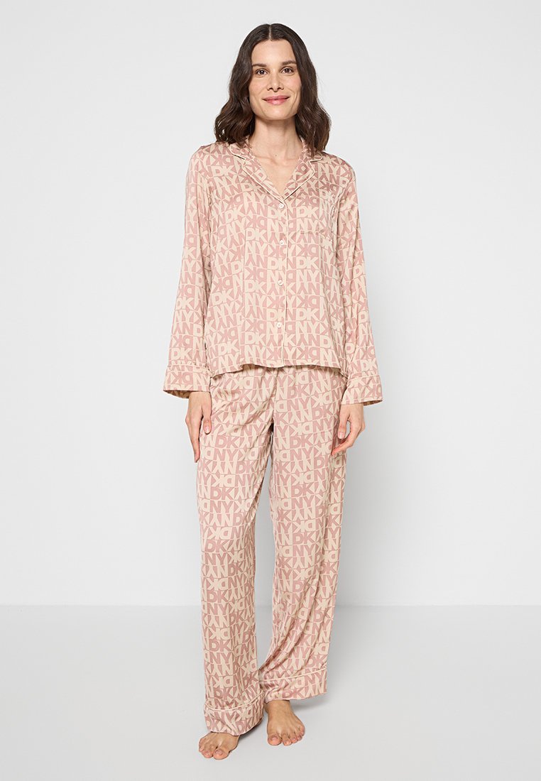 DKNY Loungewear Pyjama Media 1