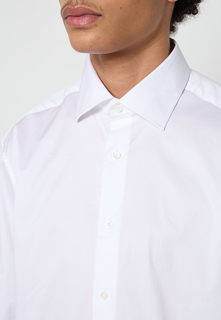 MODERN FIT Media 2