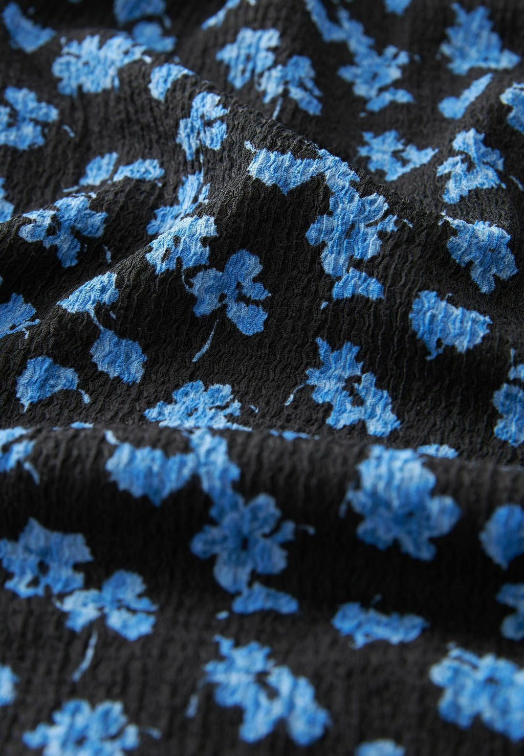 Next LONG SLEEVE LADDER DETAIL