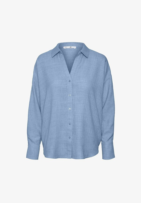 Vero Moda VMMELANEY QUEENY LS SHIRT WVN NOOS - Button-down blouse - chambray blue
