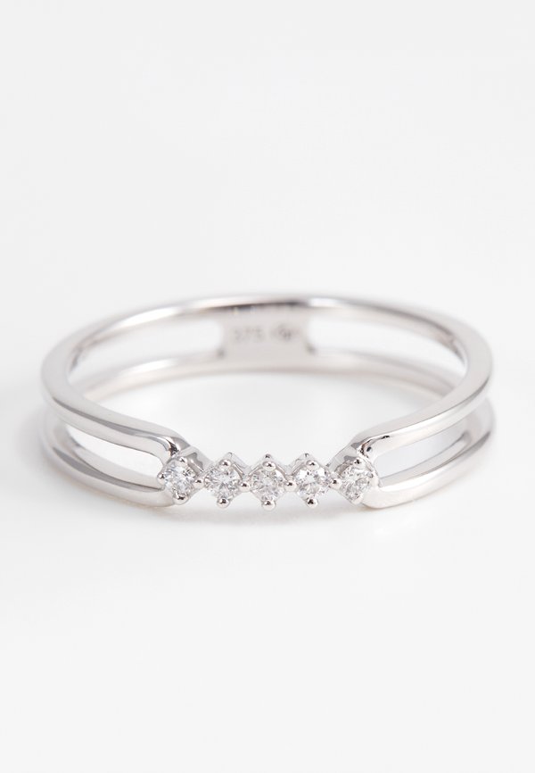 Le Diamantaire 0.05 CT DIAMOND