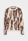 Braun und cremefarbener Pullover mit Muster in einer weichen, flauschigen Textur, mit Rundhals und lockerer Passform, der abstrakte Formen zeigt, die an Tierfell erinnern.