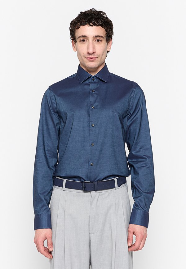 Michael Kors SLIM FIT
