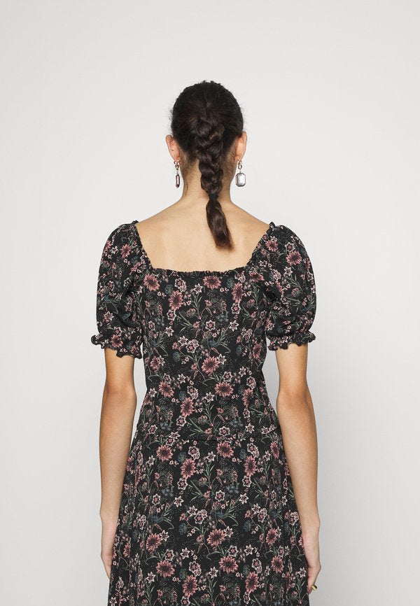ONLY Tall ONLPELLA  V NECK