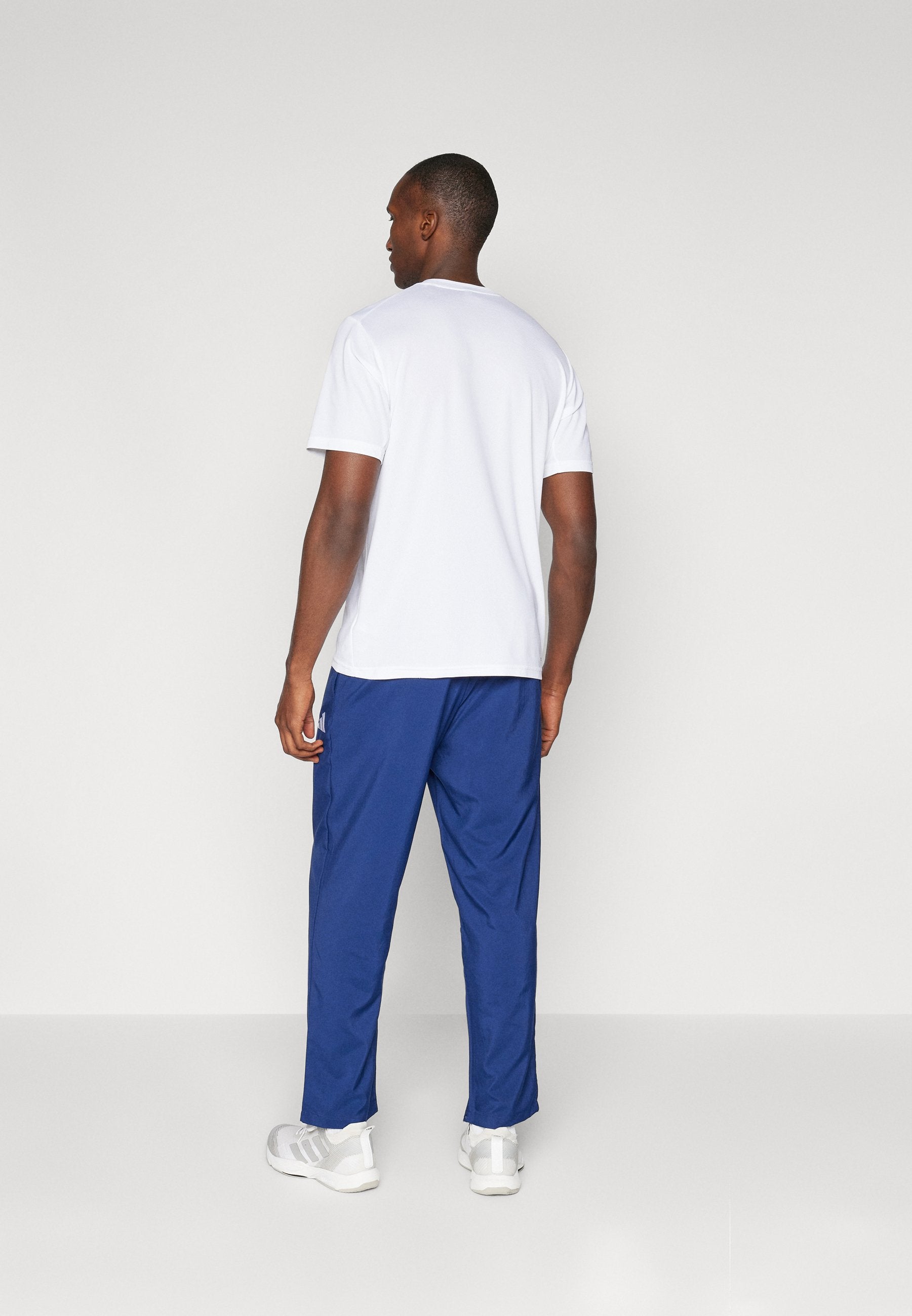 adidas Sportswear ESSENTIAL SMALL LOGO STANFORD  OPEN HEM