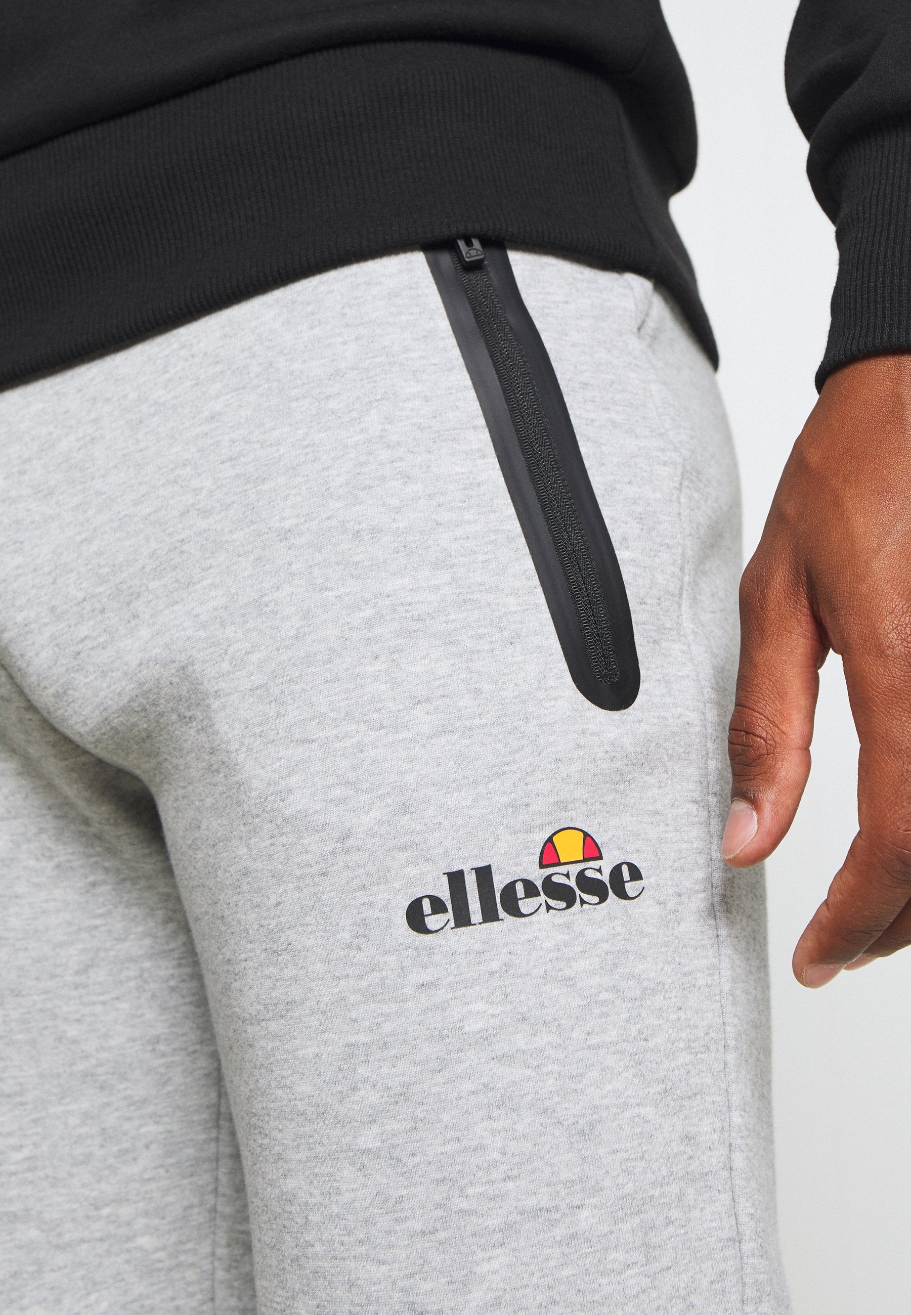Ellesse OSTERIA