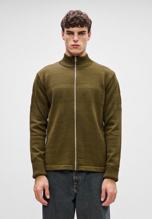 Mads Nørgaard KLEMENS ZIP