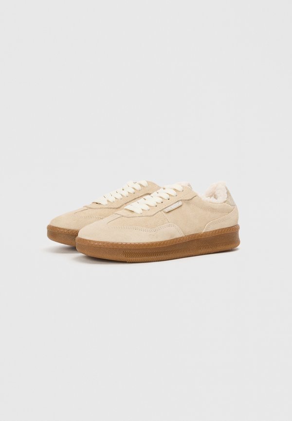 Steve Madden EUPHORIA